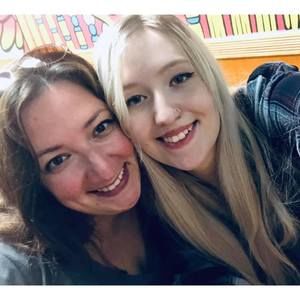 Meet your Posher, Elizabeth